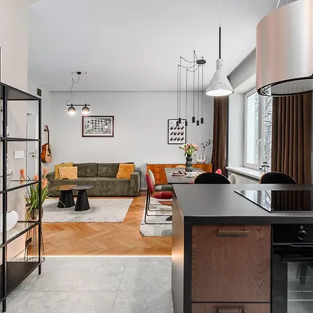 Apartamento Shortstaypoland Raszynska B190 *